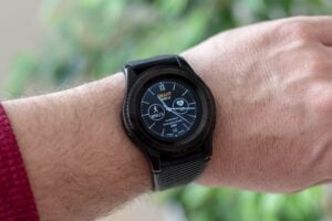 Shopping for Men’s Smart Watches